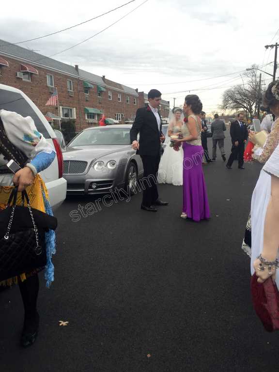 Bentley Flying Spur and Cadillac Escalade Limousine - Bride and Groom