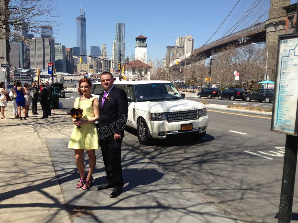 Range Rover Limousine Wedding at Brooklyn Bridge