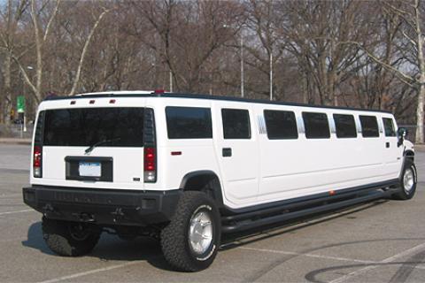 H2 Hummer Limousine in New York