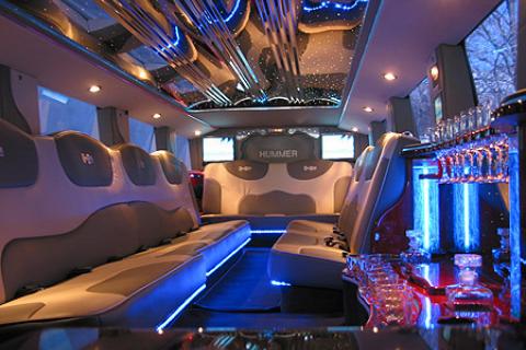 H2 Hummer Limousine in Bronx