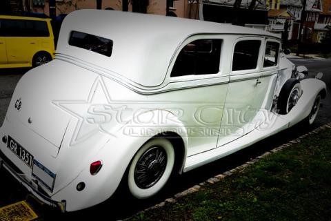 Rolls Royce Phantom Limousine in Brooklyn