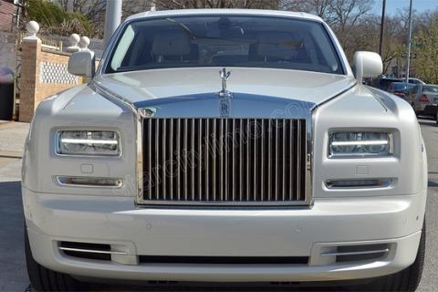 Rolls Royce Phantom in NY