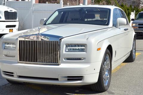 Rolls Royce Phantom for Prom